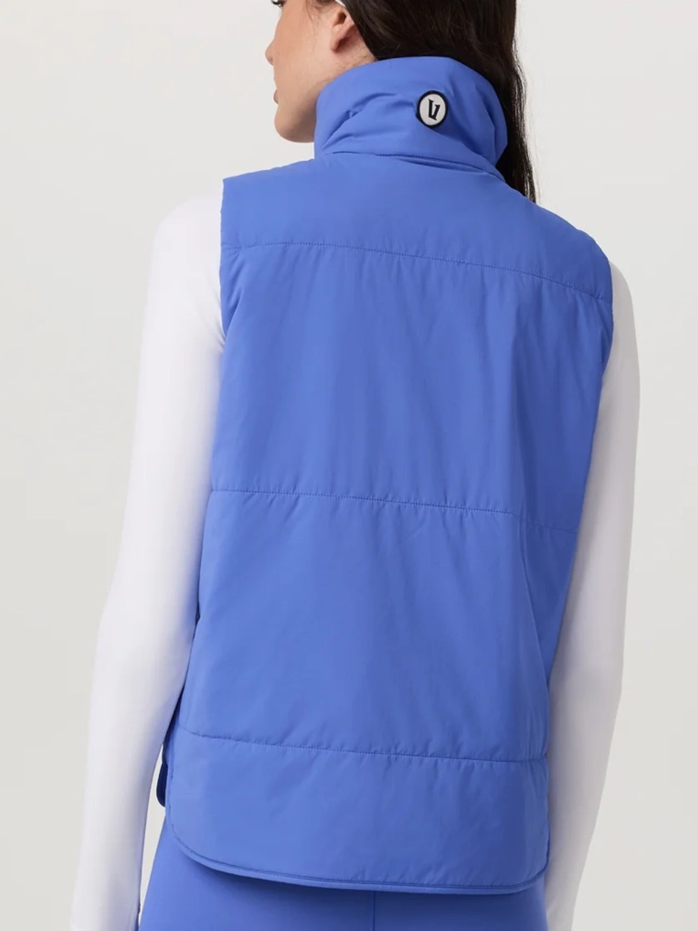 Vuori Bright Iris Canyon Insulated Vest Size Medium - Picture 5 of 12